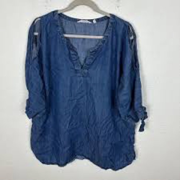 Soft Surroundings Tops - Soft Surroundings Tunic Top Womens LG  Chambray Cold Shoulder Tencel Cottagecore